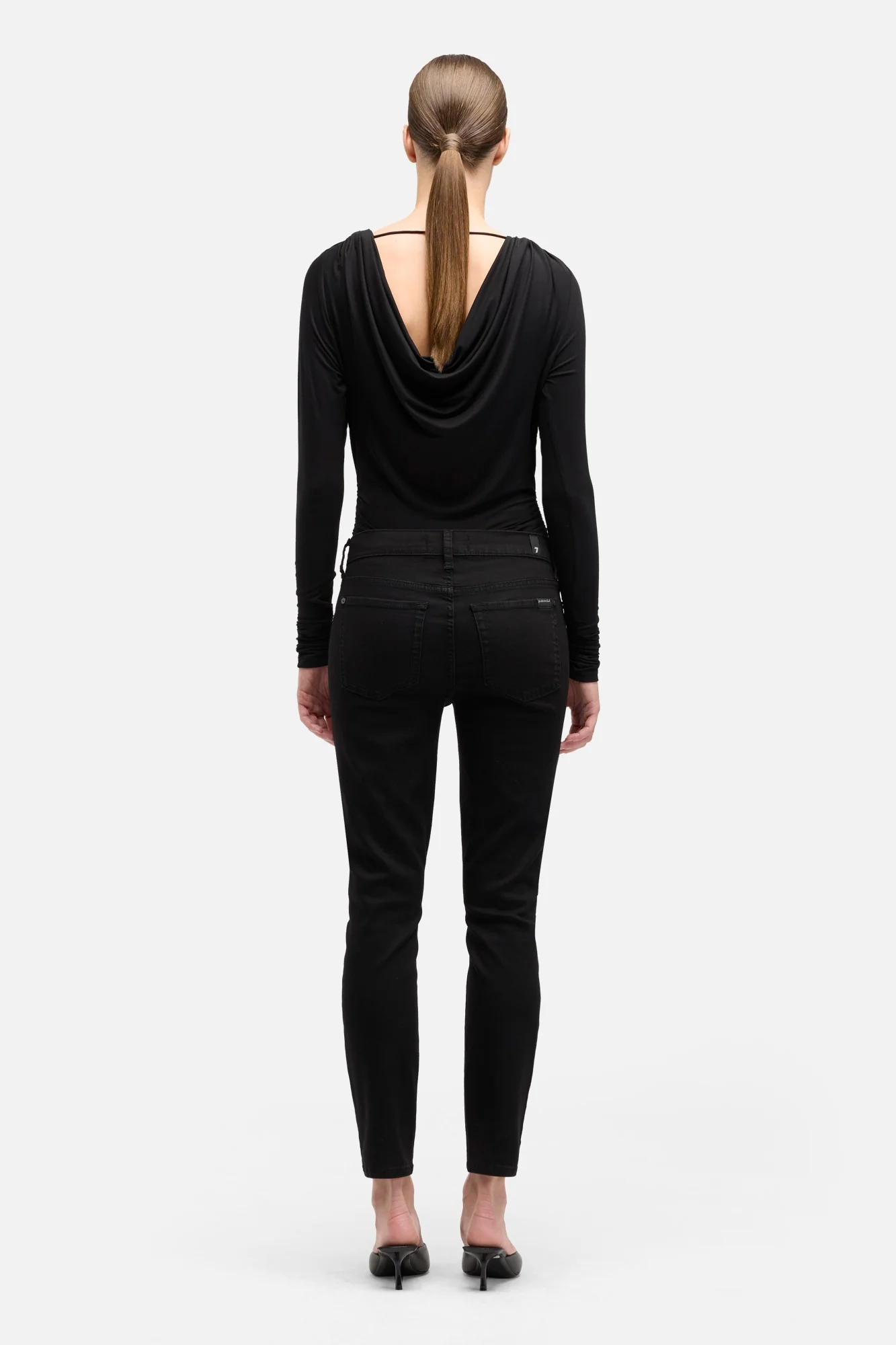 B(air) Ankle Skinny in Rinsed Black - Image 5