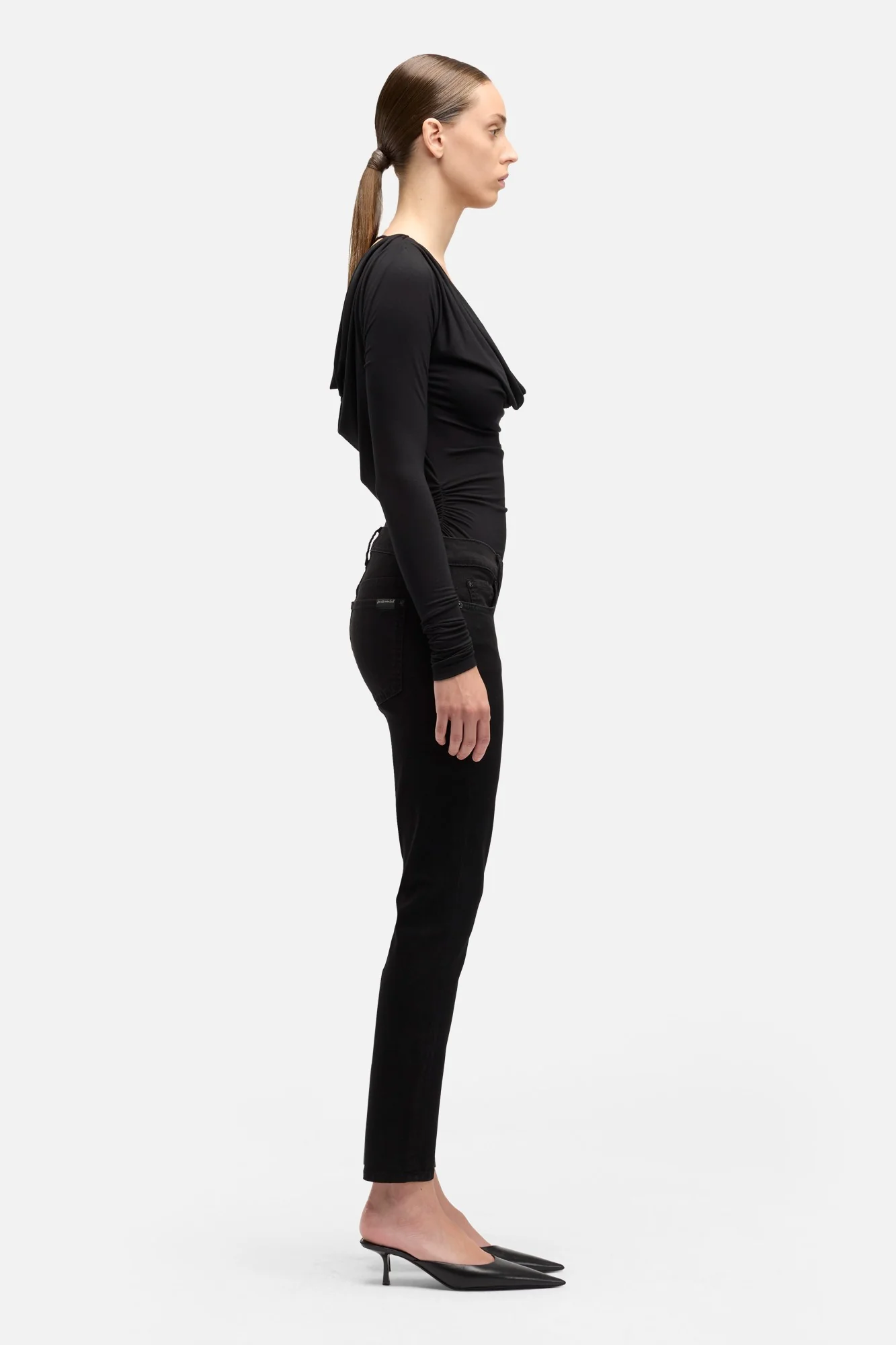 B(air) Ankle Skinny in Rinsed Black - Image 6