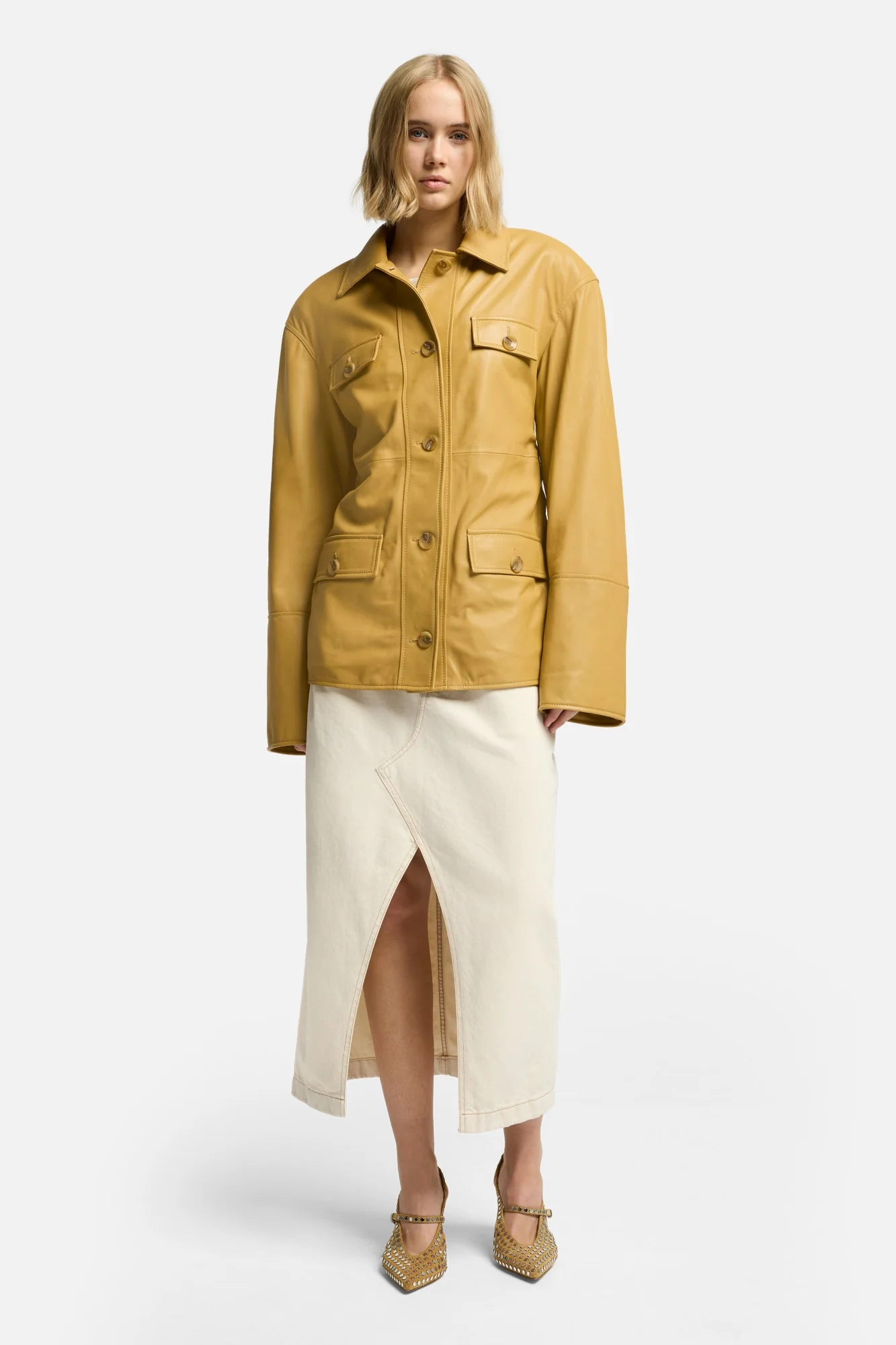 Sahariana Leather Cropped Trench in Honey - Image 2