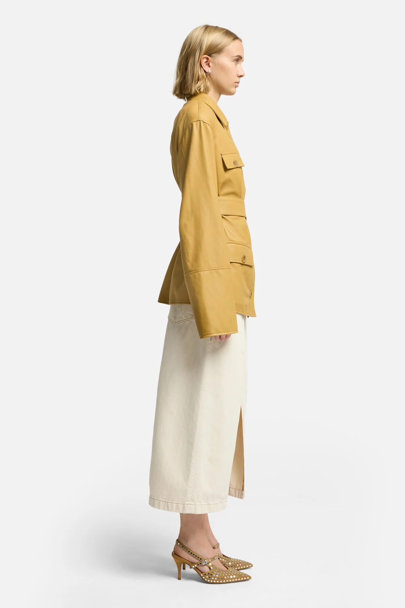 Sahariana Leather Cropped Trench in Honey - Image 6