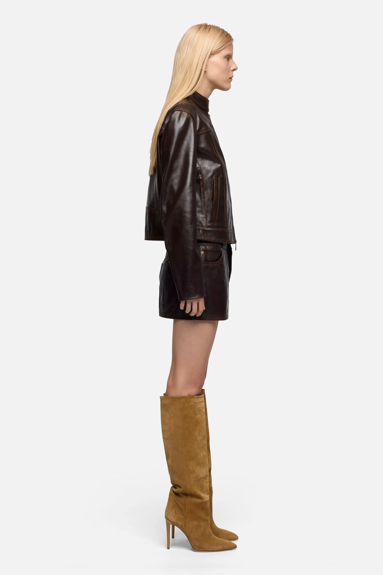 CROPPED BIKER JACKET in Leather Vintage Brown - Image 6