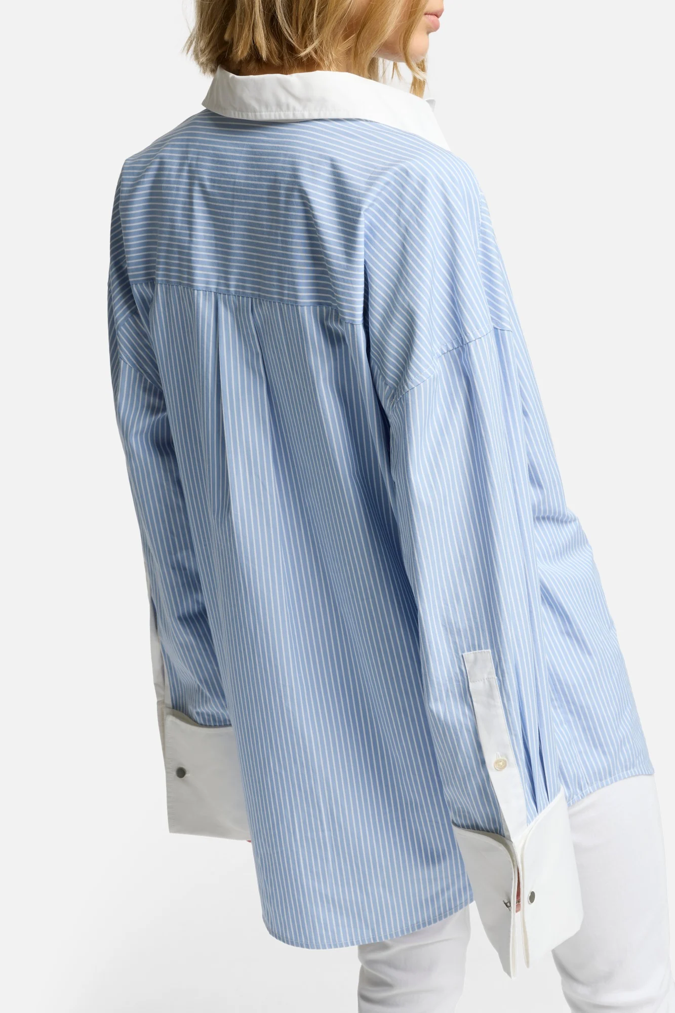 Poplin Oversized Shirt in Pinstripes - Image 4