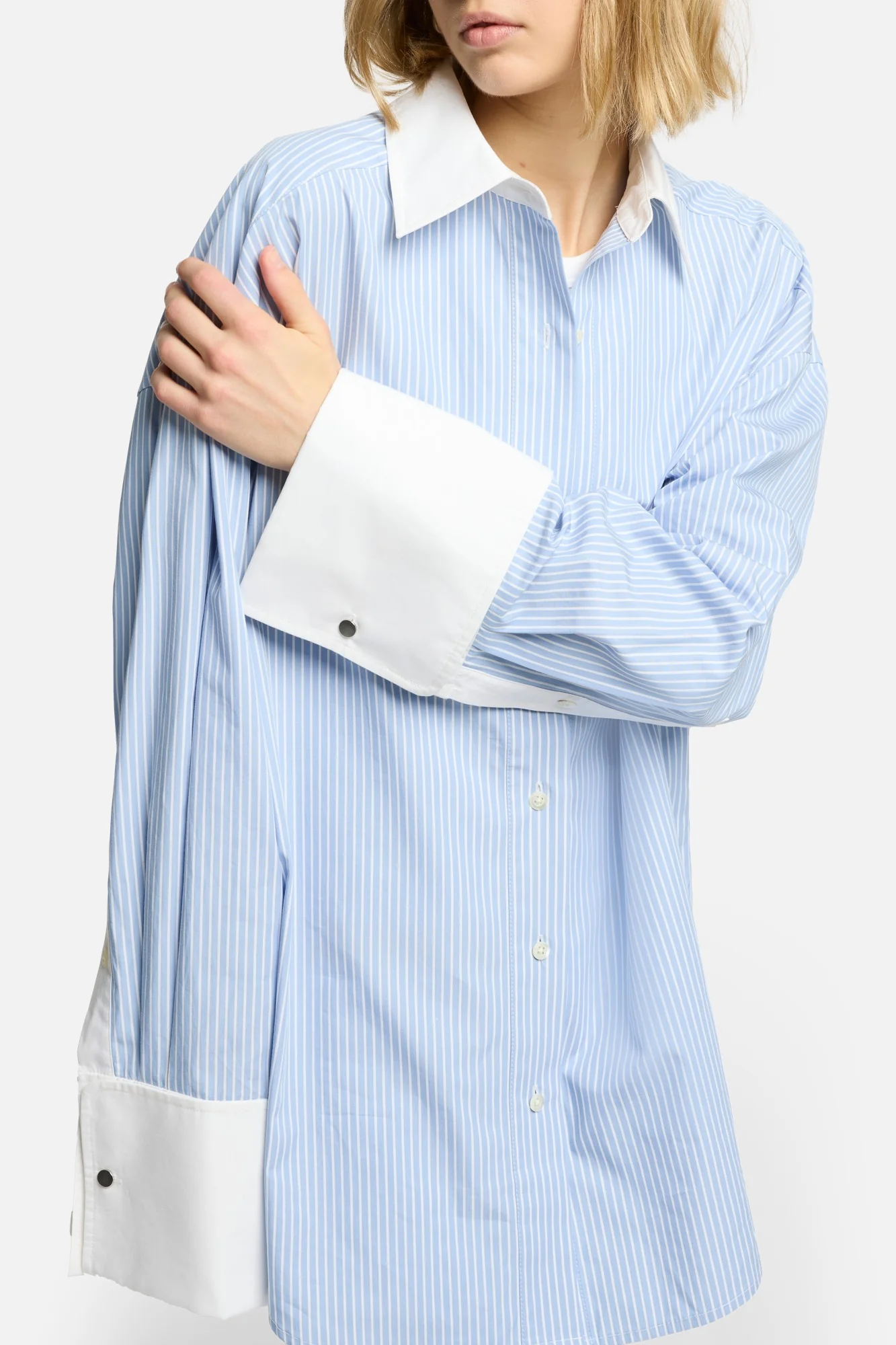 Poplin Oversized Shirt in Pinstripes - Image 7