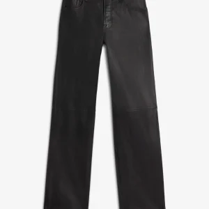 CALIE STRAIGHT in Leather Black