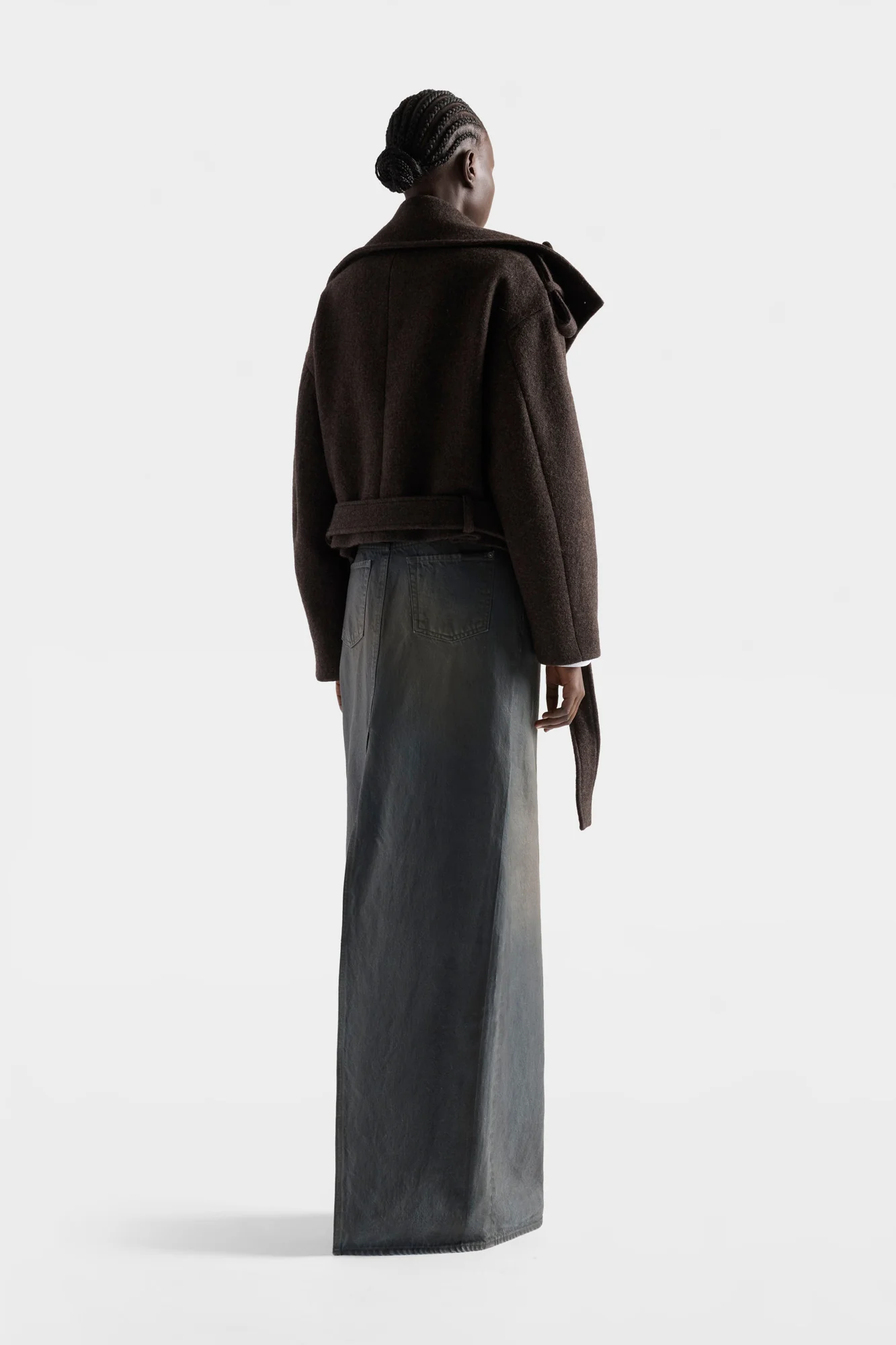 DOUBLE BREASTED HIGH NECK SHORT COAT in Wool Chestnut - Image 5