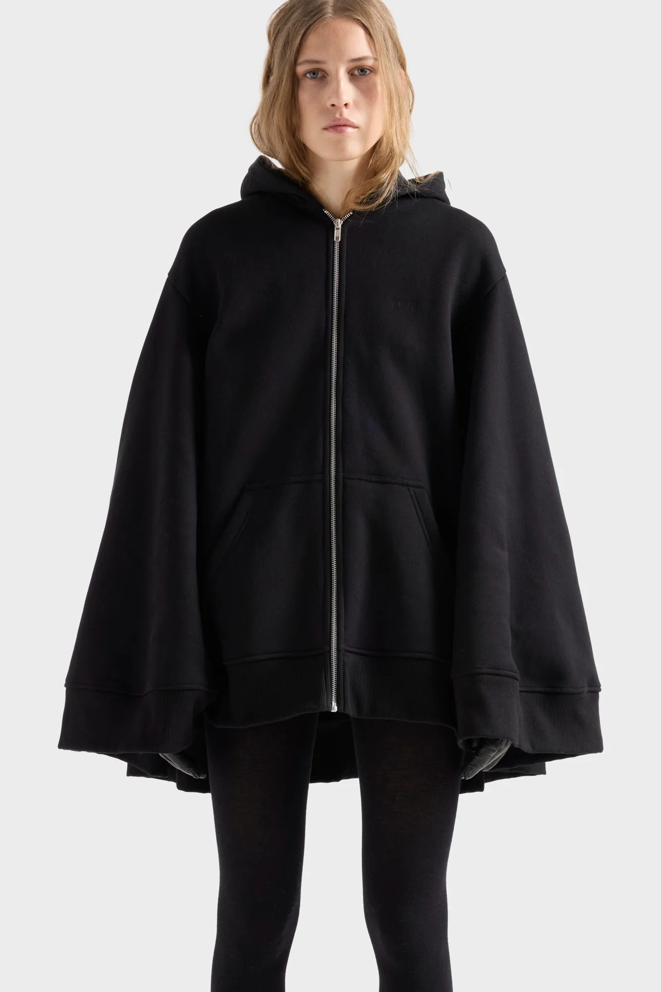 OVERSIZE ZIP HOODIE in Black - Image 3