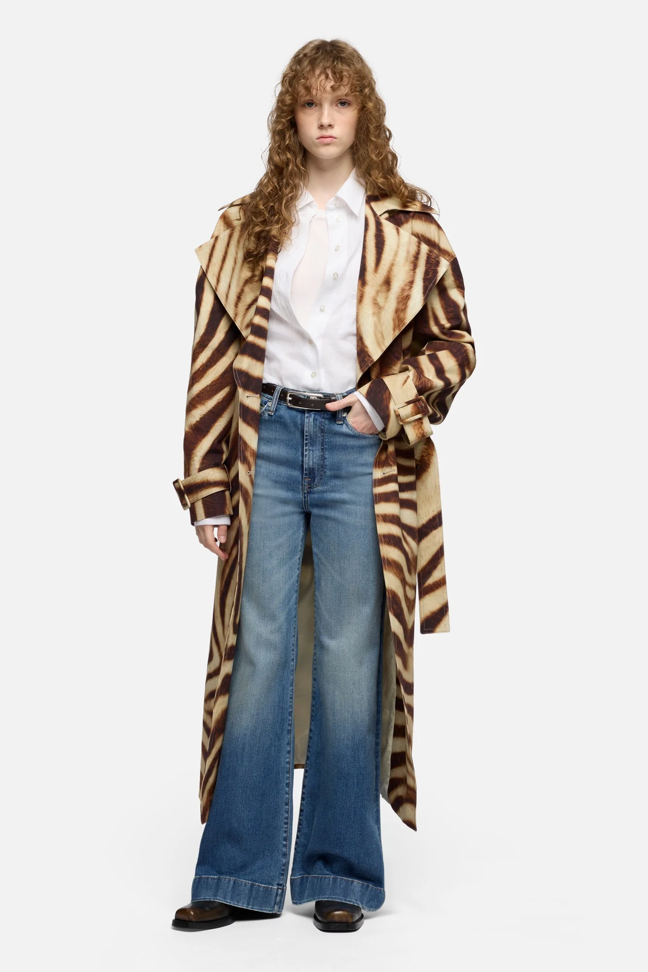 OVERSIZE BUTTON DOWN SHIRT in Cotton Voile Optical White - Image 2