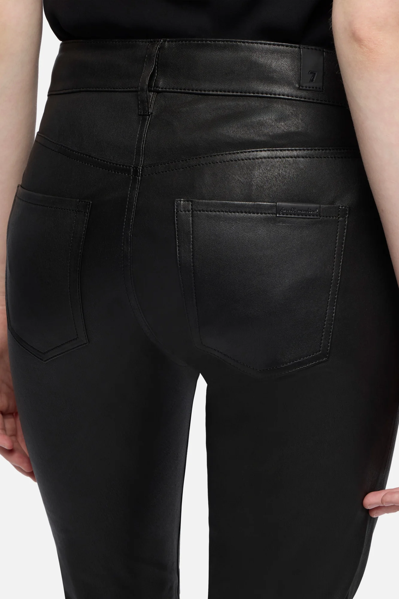 Tailorless Bootcut in Leather - Image 4