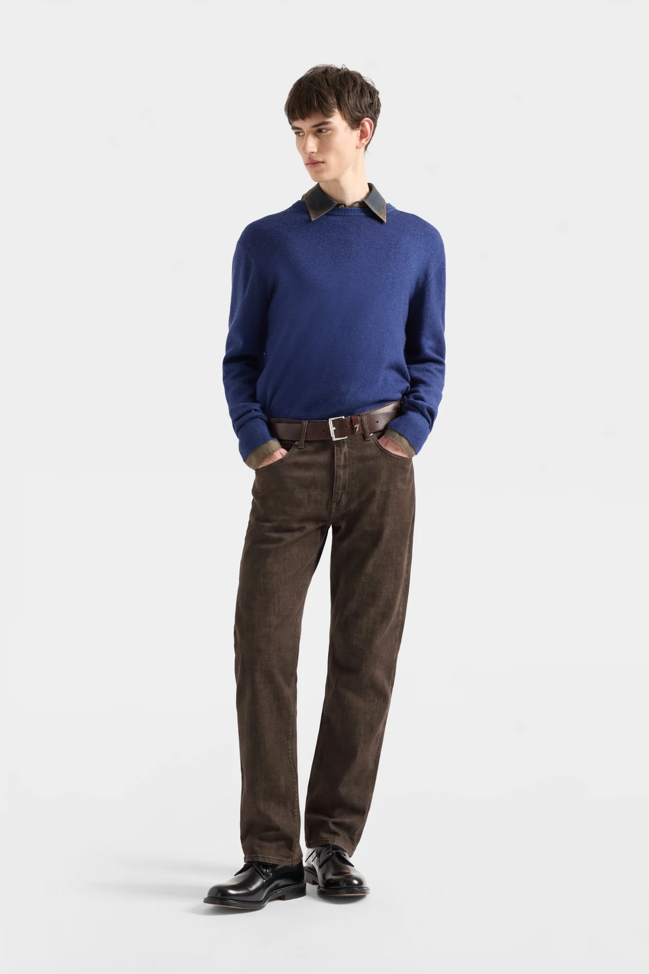 EASY STRAIGHT in Comfort Colored Deep Earth - Image 2