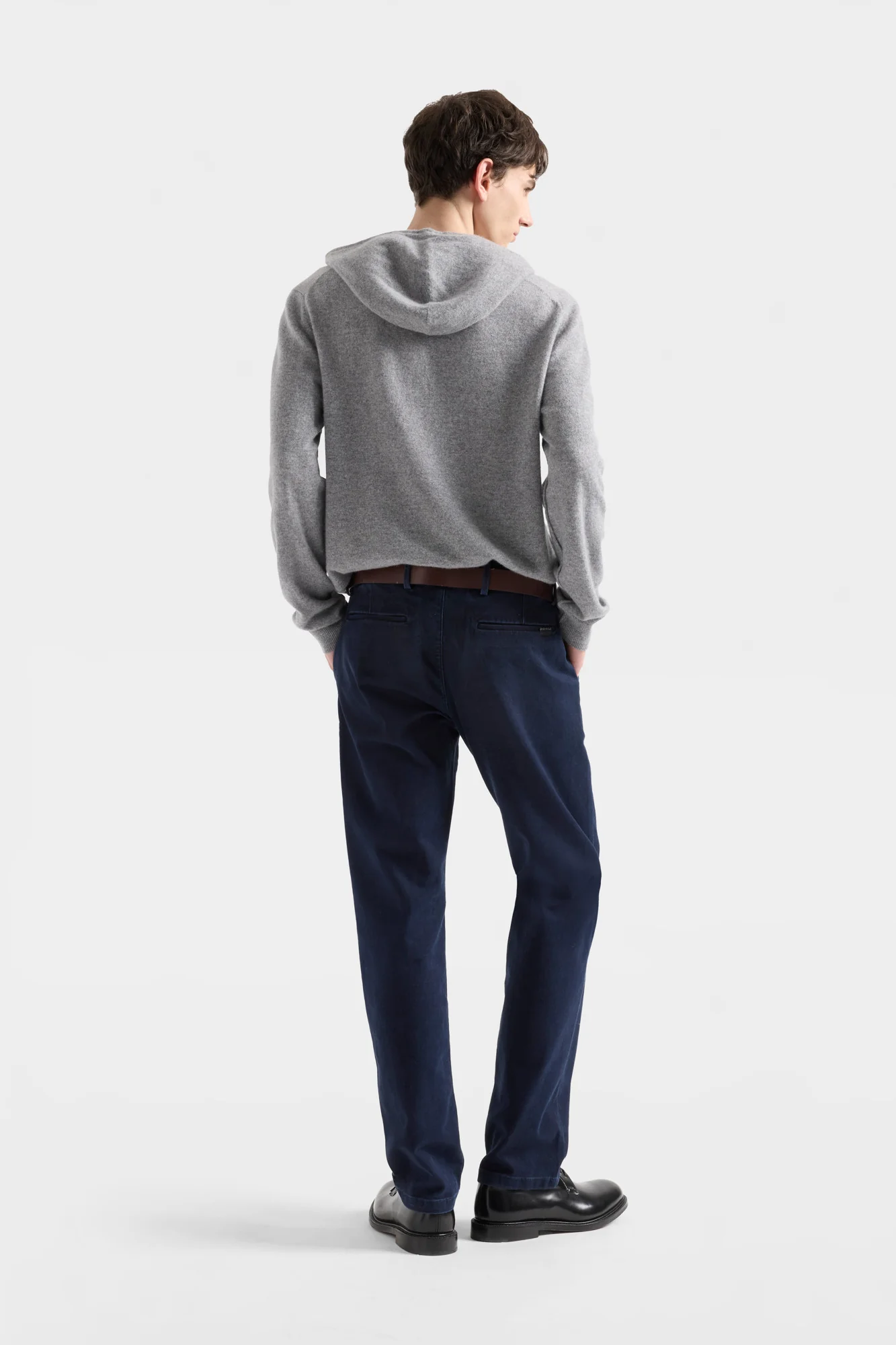 SLIMMY CHINO in Dusk Smoke - Image 5