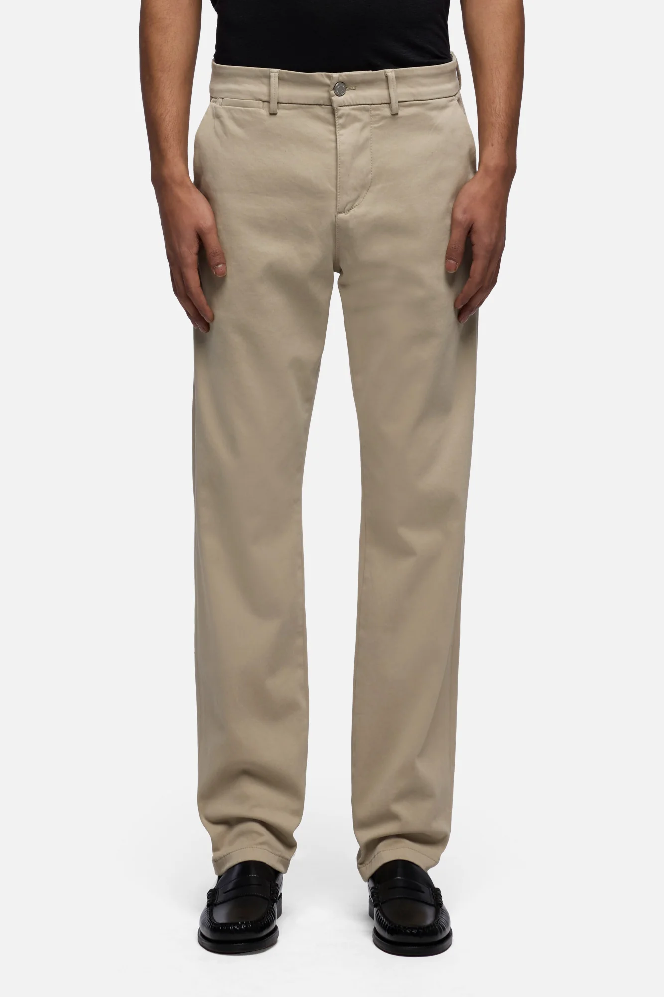 SLIMMY CHINO in Luxe Performance Sateen Biscuit - Image 3