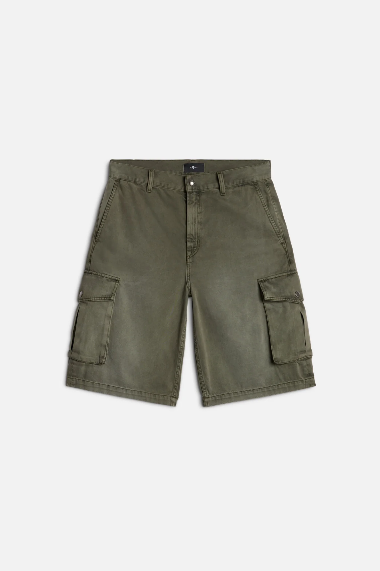 WIDE CARGO SHORT in Luxe Performance Sateen Sunfaded Moss