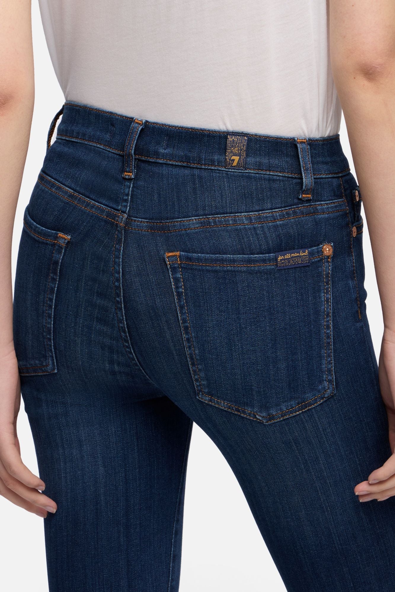 THE SKINNY in Slim Illusion Starlight - Image 4