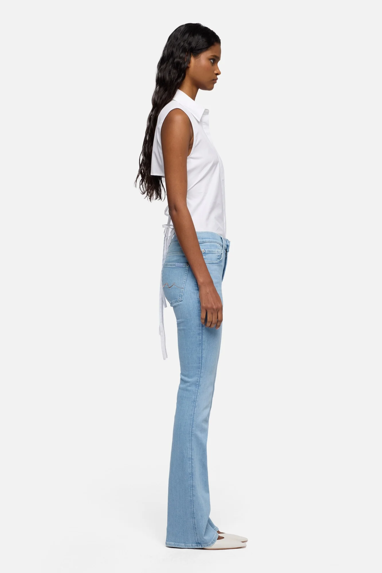 EMBELLISHED POCKET BOOTCUT in Slim Illusion Indigo Bloom - Image 6
