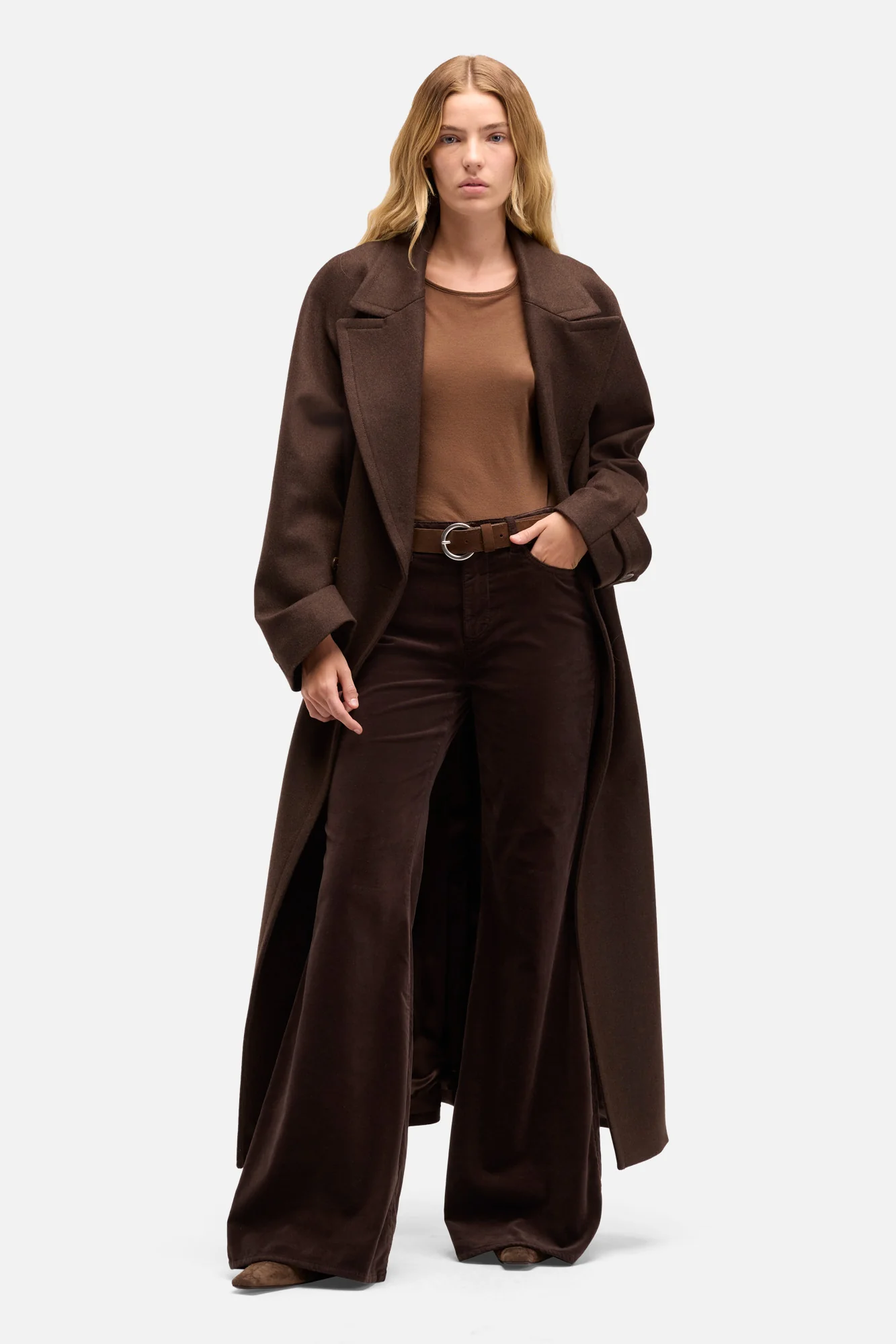 RETRO FLARE in Velvet Chocolate - Image 2
