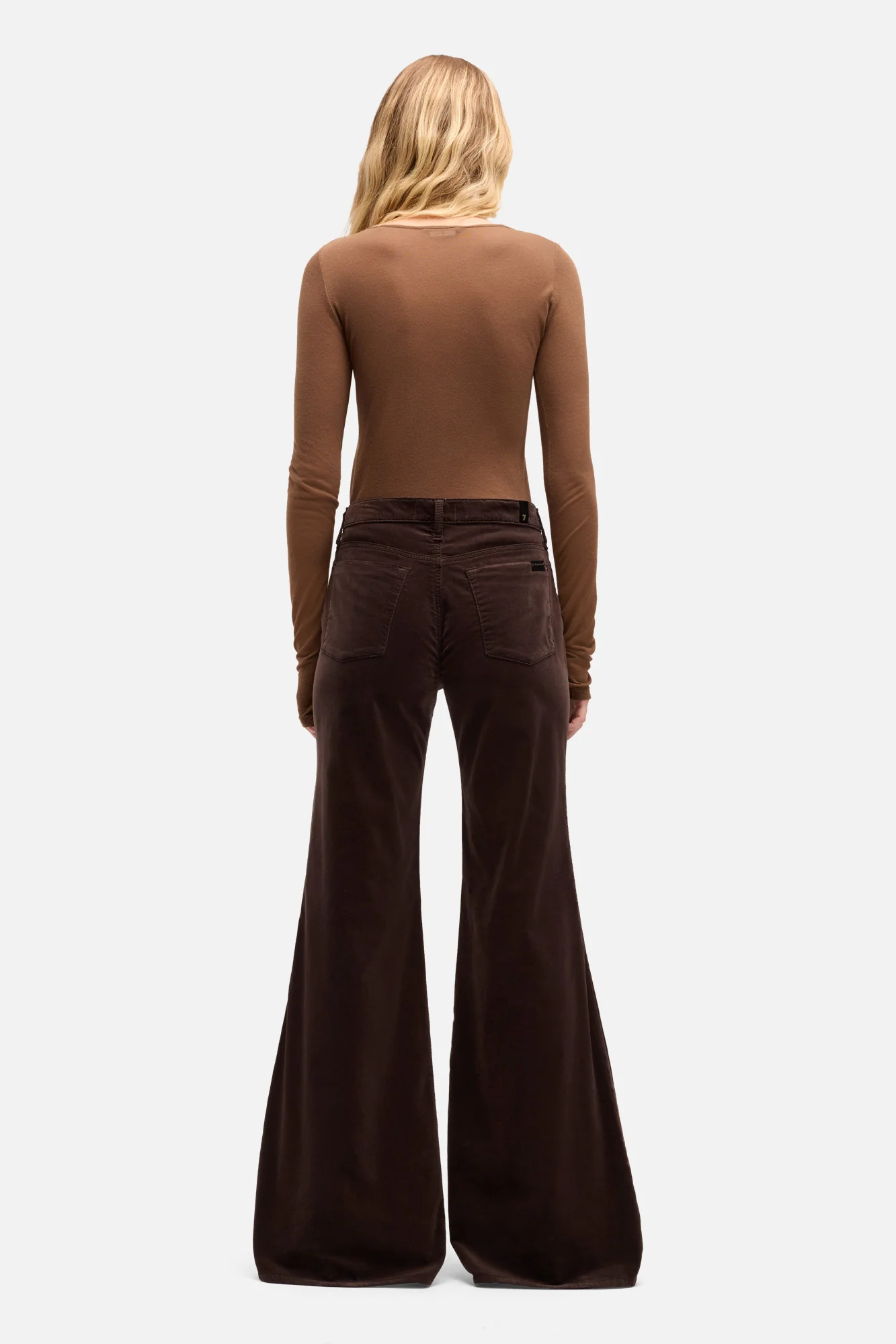 RETRO FLARE in Velvet Chocolate - Image 5