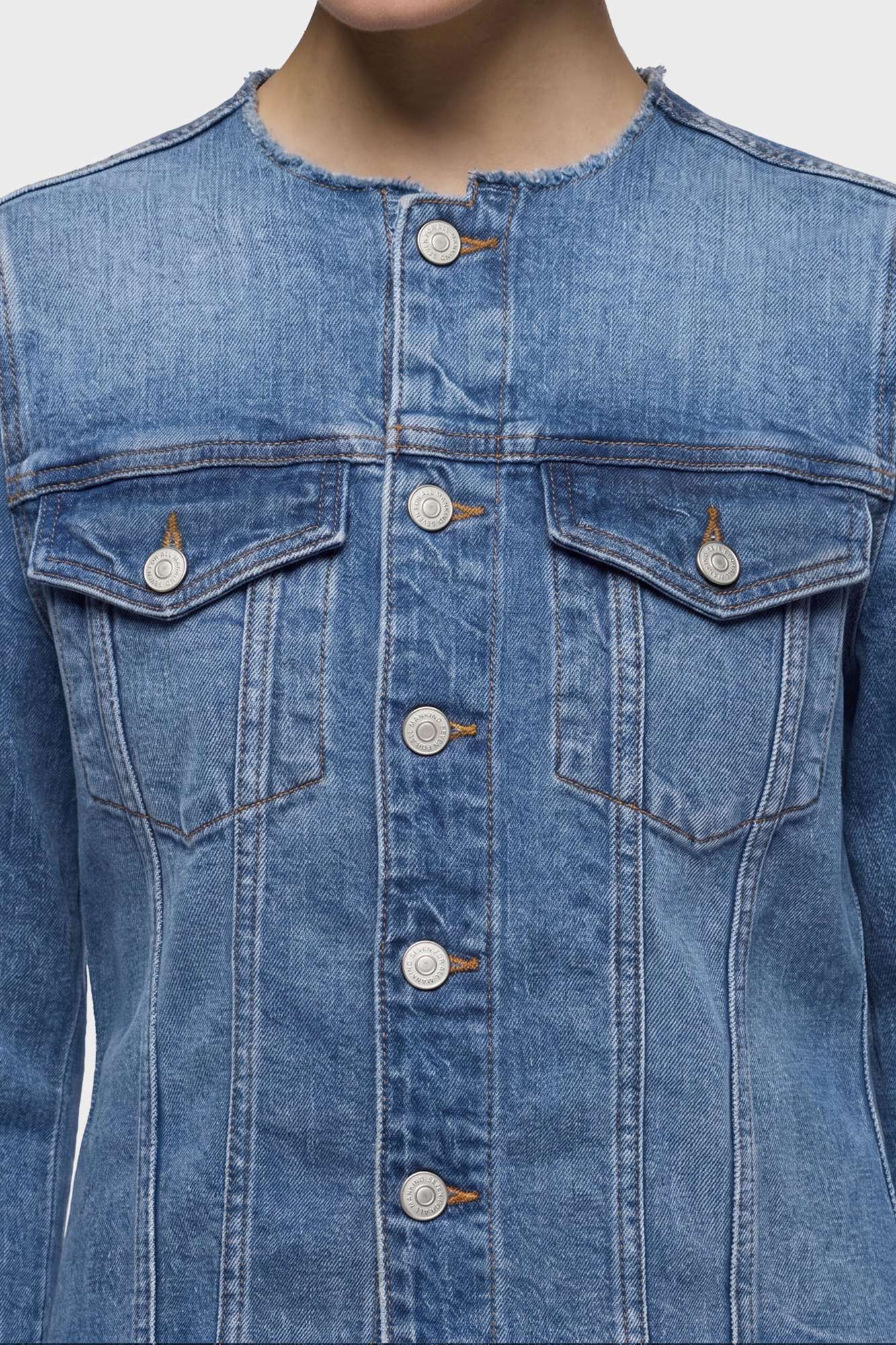 VICKY JACKET in Comfort Blue Core - Image 4