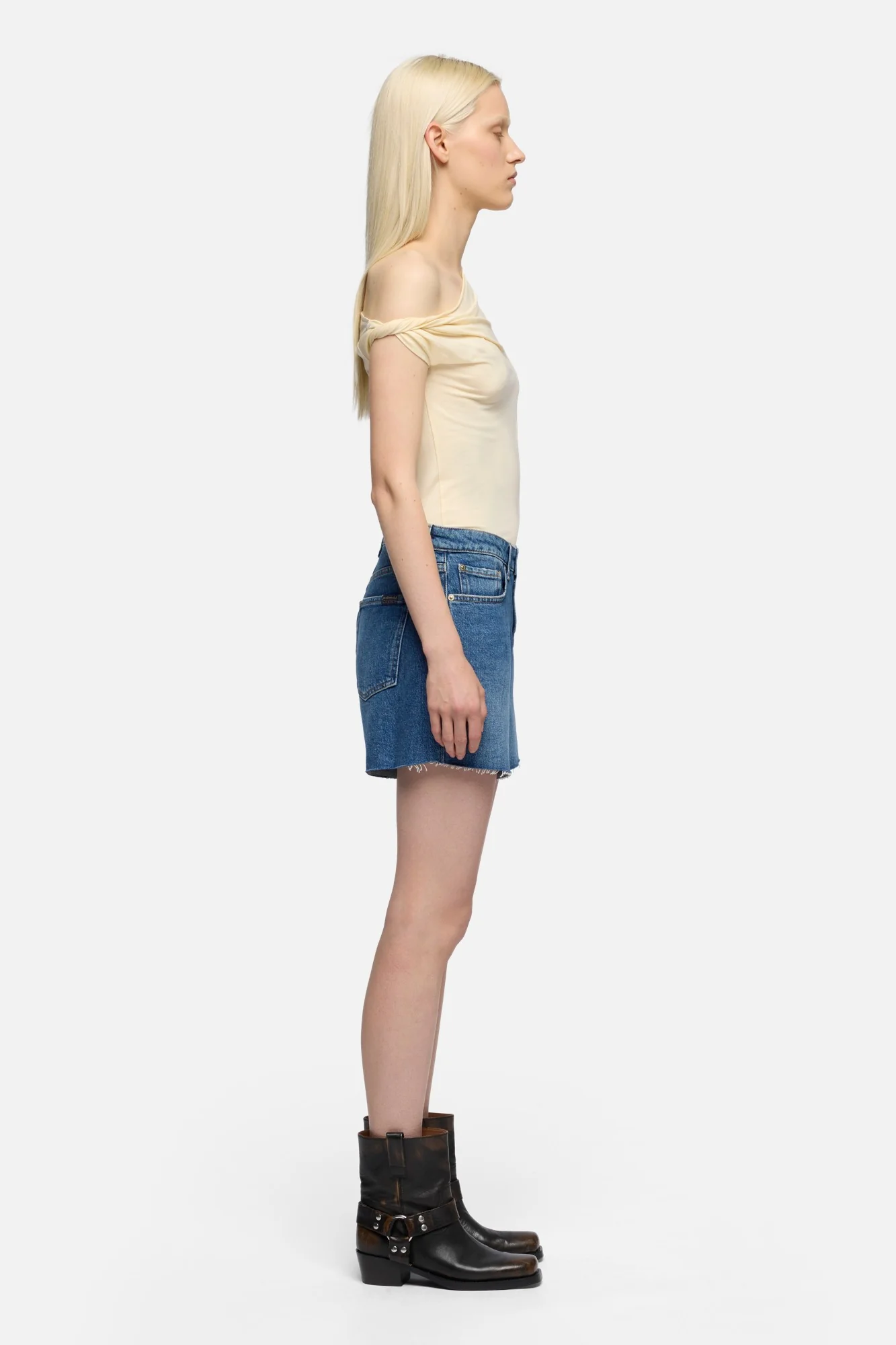 MONROE LONG SHORT in MANKIND Explorer - Image 6
