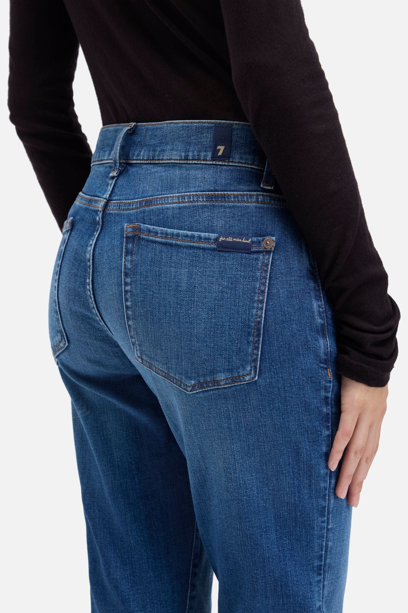 RELAXED SKINNY in Slim Illusion Moonwater - Image 4