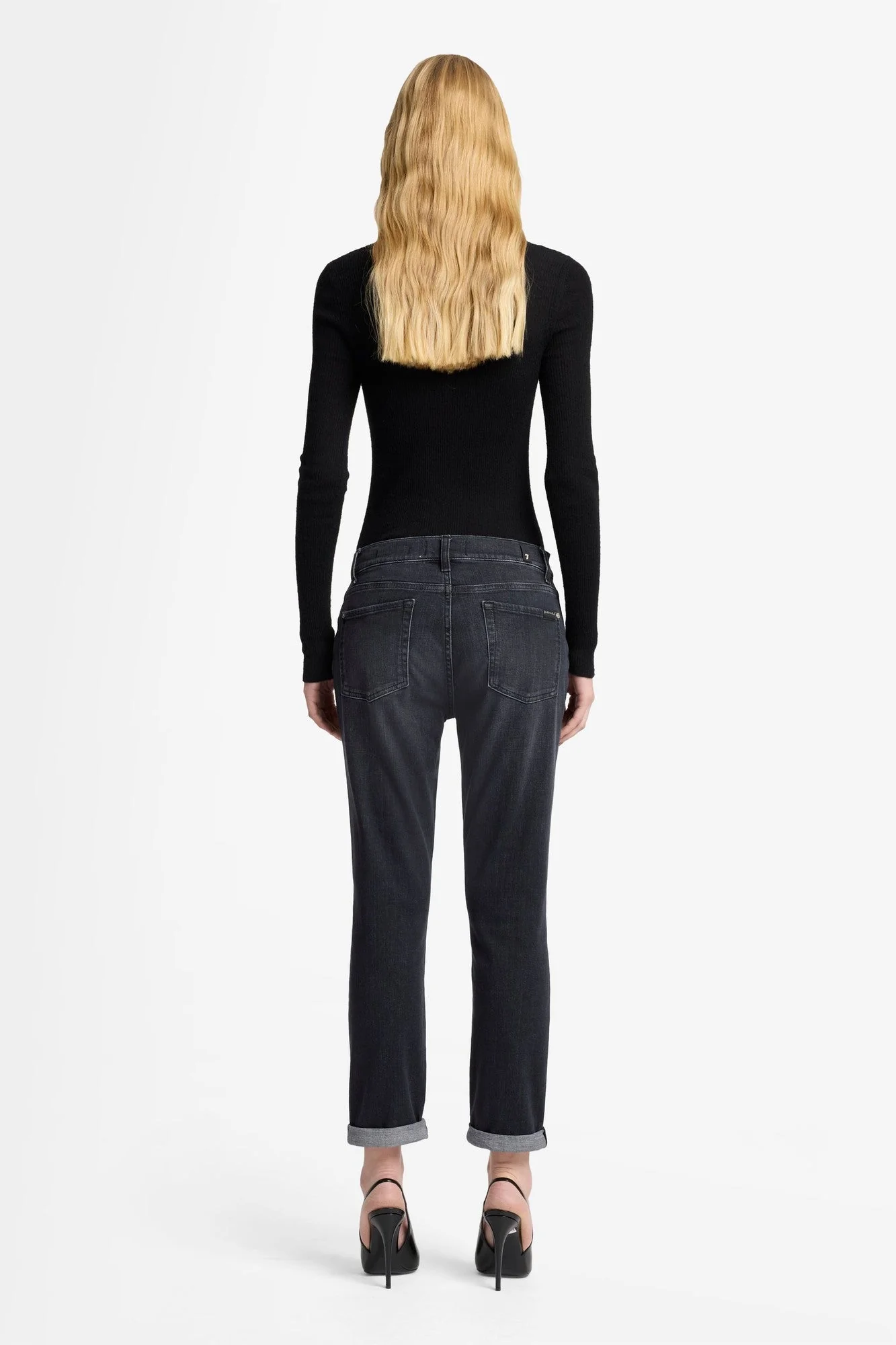RELAXED SKINNY in Slim Illusion Blacky - Image 5