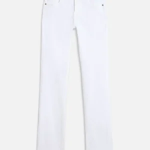 THE SLIM in Slim Illusion Pure White