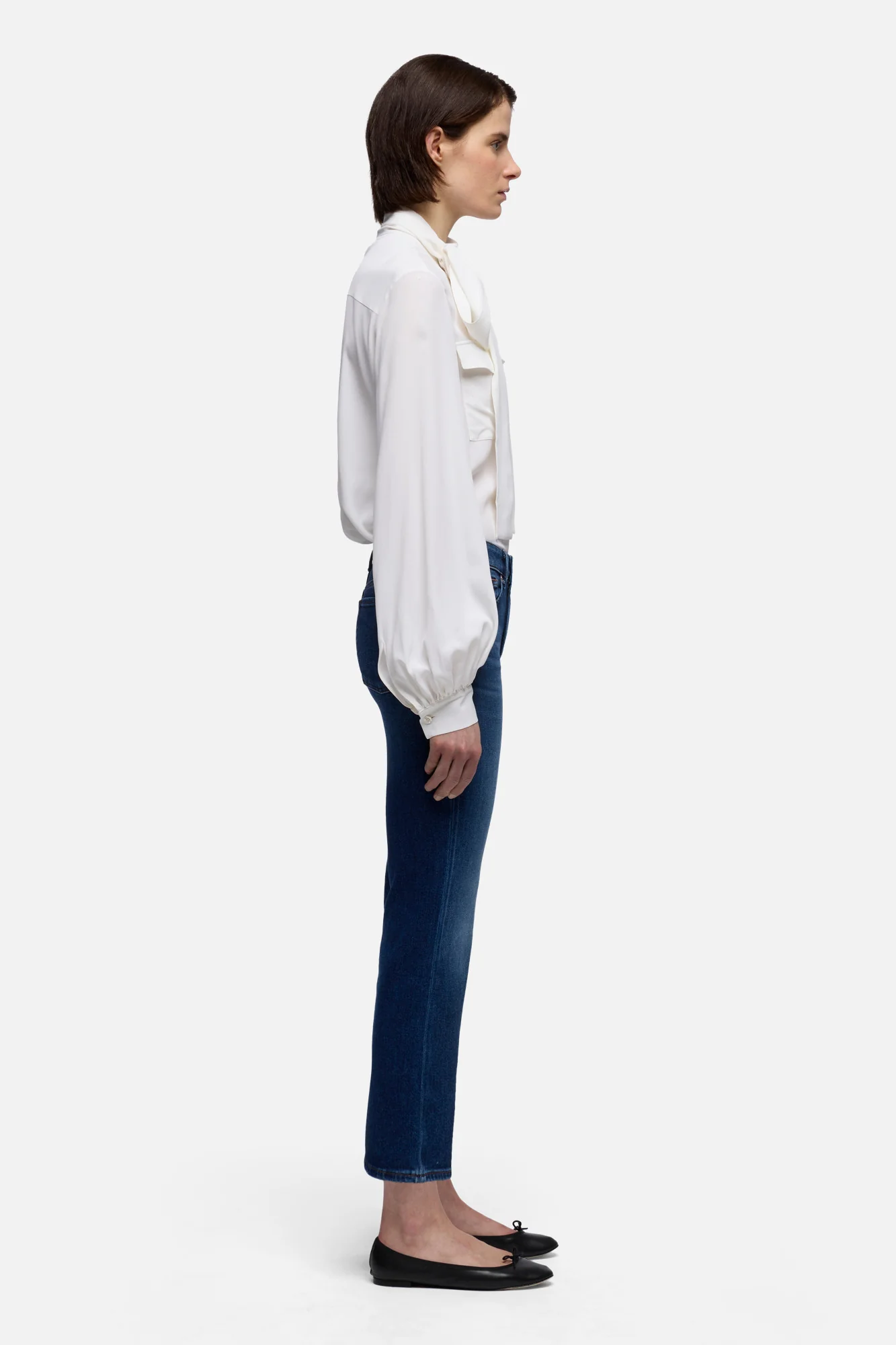 CROPPED BOOT in Slim Illusion Current - Image 6