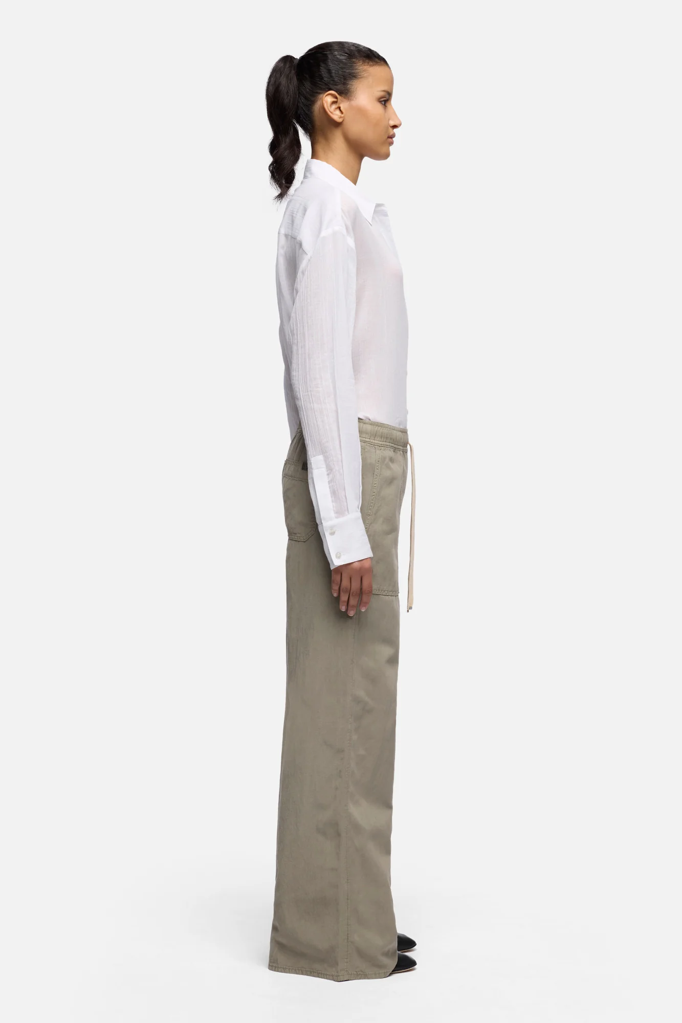 UTILITY PULL ON WIDE LEG in Lyocell Linen Military - Image 6