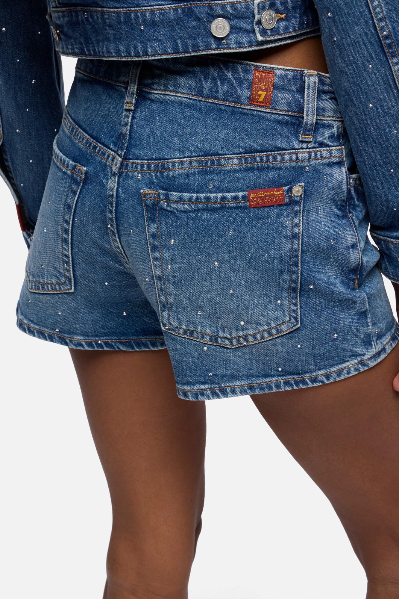 EMBELLISHED SHORT in Comfort Blue Shine - Image 4