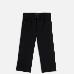 CAPRI in Slim Illusion Soho Night