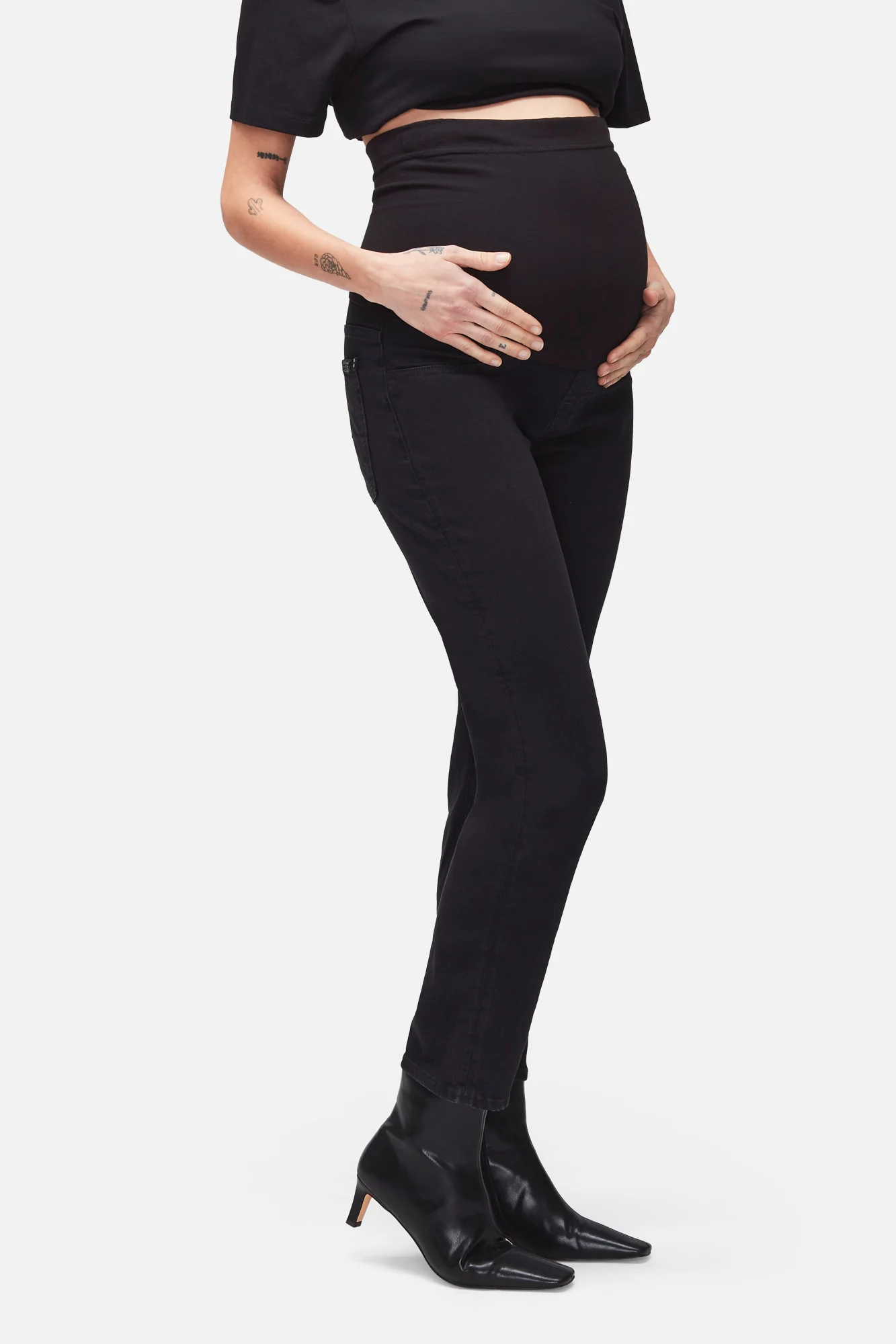 STRAIGHT MATERNITY in Slim Illusion Luxe Gravity - Image 2